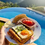 All Inclusive Luxurious Coliving La Kookaburra Coín