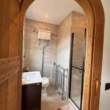 Vandrarhem All Inclusive Luxurious Coliving La Kookaburra Coín