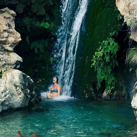 All Inclusive Luxurious Coliving La Kookaburra *